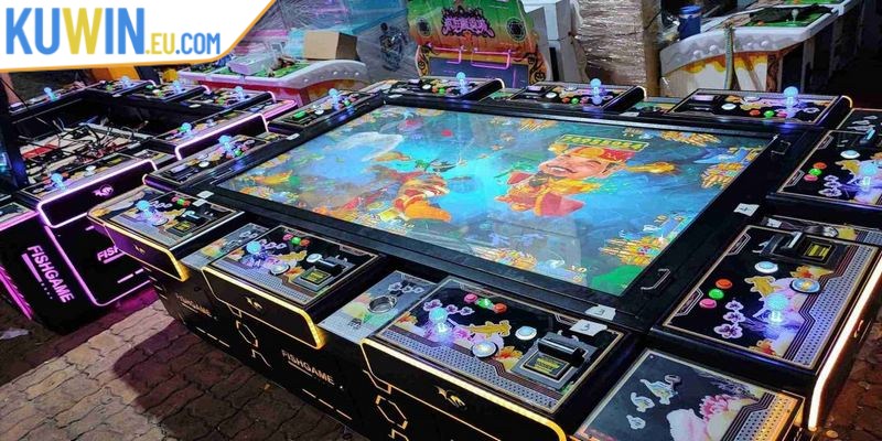 Một chiến thuật hiệu quả là ưu tiên bắn hạ tất cả cá đơn lẻ